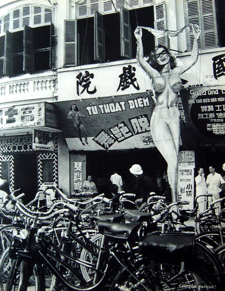 Một điểm chiếu phim thoát y ở Chợ Lớn (1955)