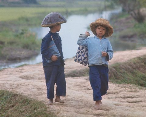 Những bức ảnh màu cực hiếm về miền Bắc Việt Nam năm 1967