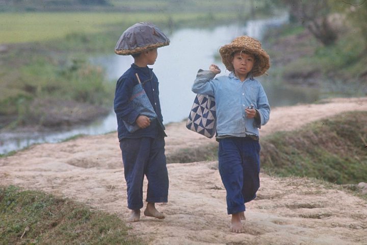 Những bức ảnh màu cực hiếm về miền Bắc Việt Nam năm 1967